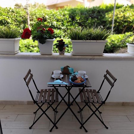 L'Alba Sullo Jonio Bed & Breakfast Taranto Exterior foto